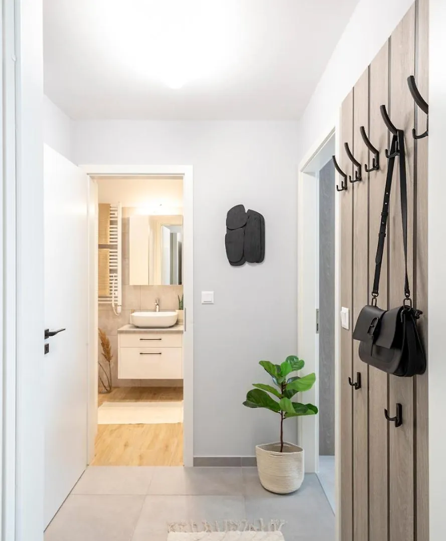 Buda Side Luxury Apartments 1-2 Budapest