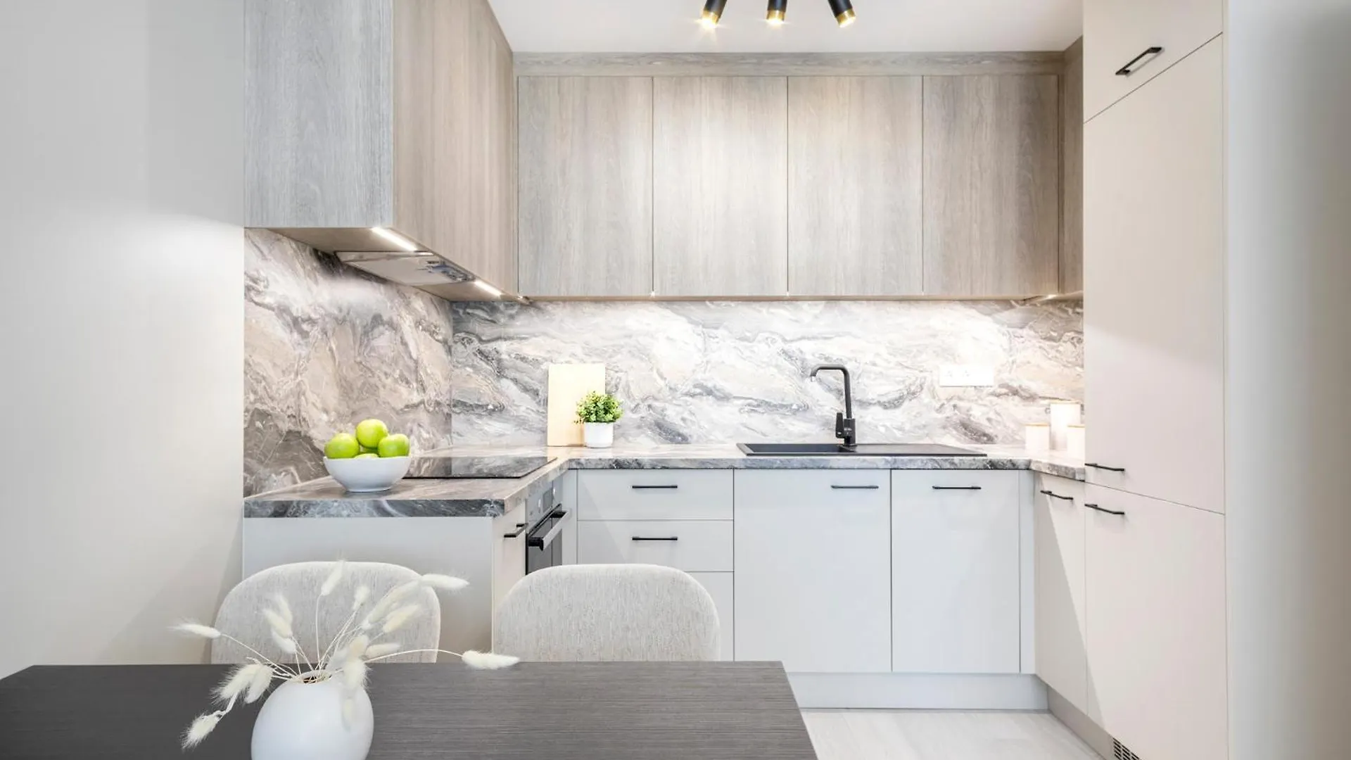 Buda Side Luxury Apartments 1-2 Budapest