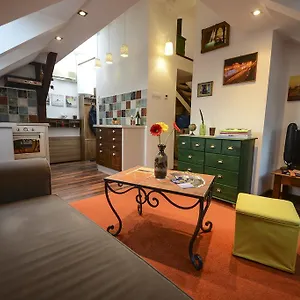 St. Gellert Square - Minilux Apartment